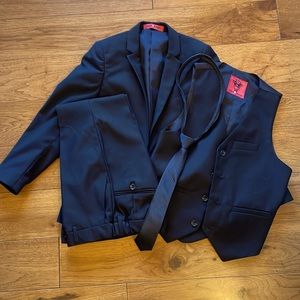 Black Suit, Boys Size 10